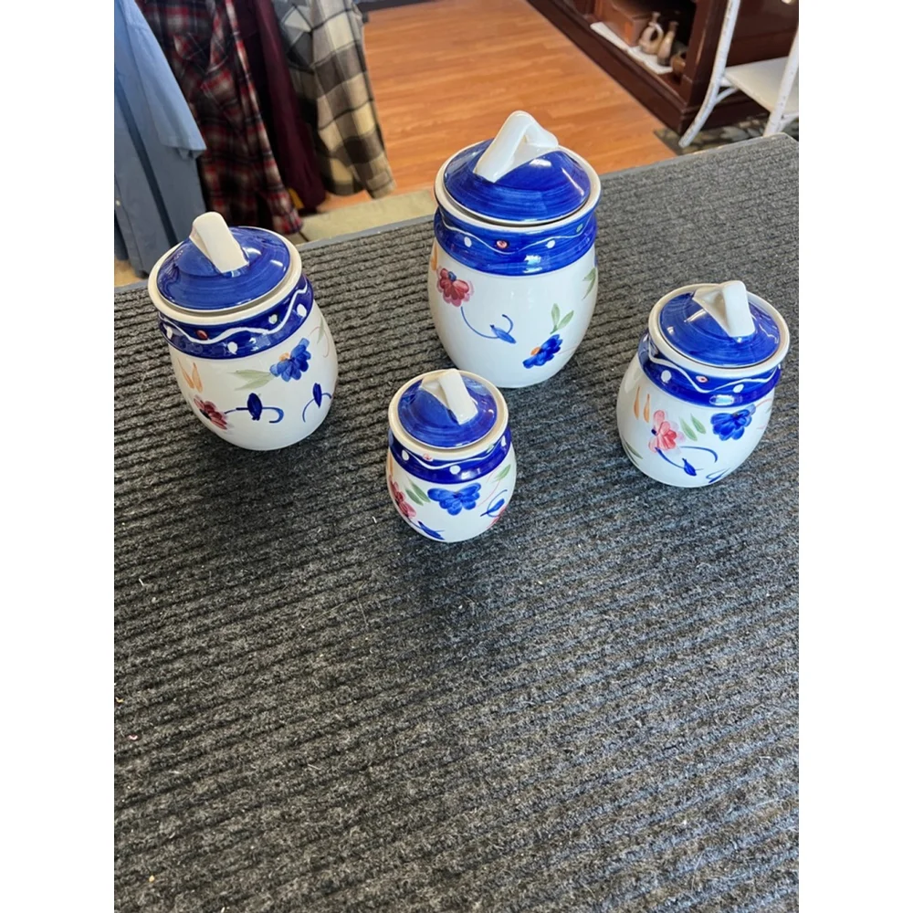 Tabletops Gallery Floral Dots Hand Painted 4 Pc Canister Set Ceramic GUC